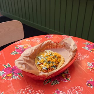 Rajas con Elote Taco